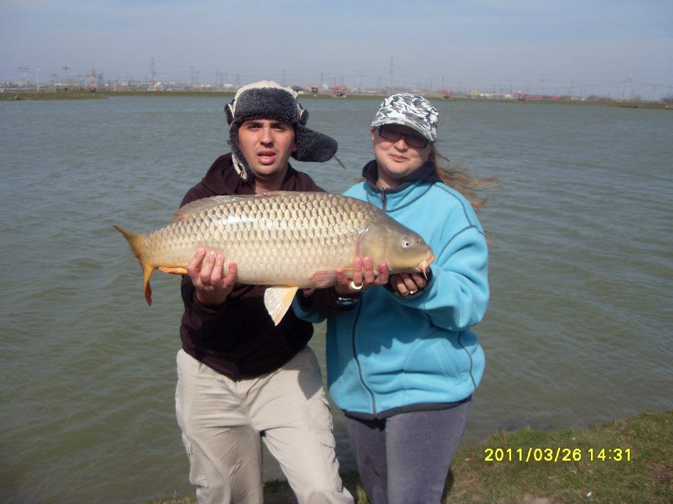 Crapturi - 381795107366192712107386970289n.jpg